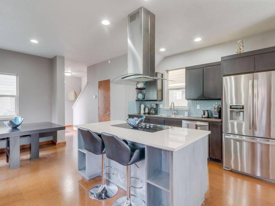 Brand New Downtown Modern 5 Beds, 3 Full Baths Vermont Avenue, Boise Bagian luar foto