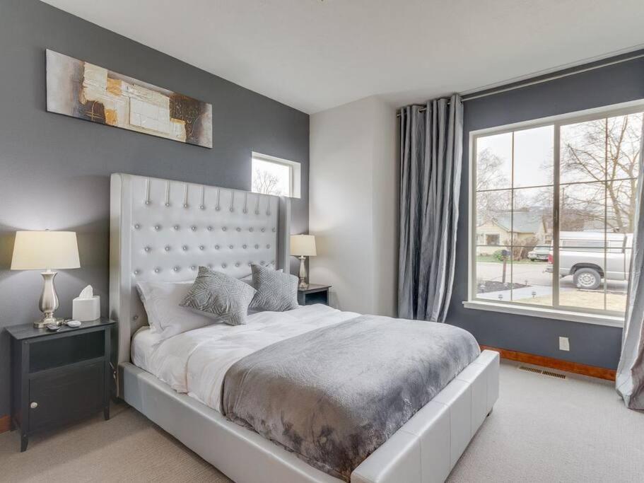 Brand New Downtown Modern 5 Beds, 3 Full Baths Vermont Avenue, Boise Bagian luar foto